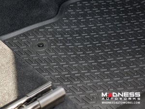 Alfa Romeo Giulia Floor Mat Set - All Weather Rubber Front/ Rear 4 Piece Set - Deluxe - Q4/ AWD Model